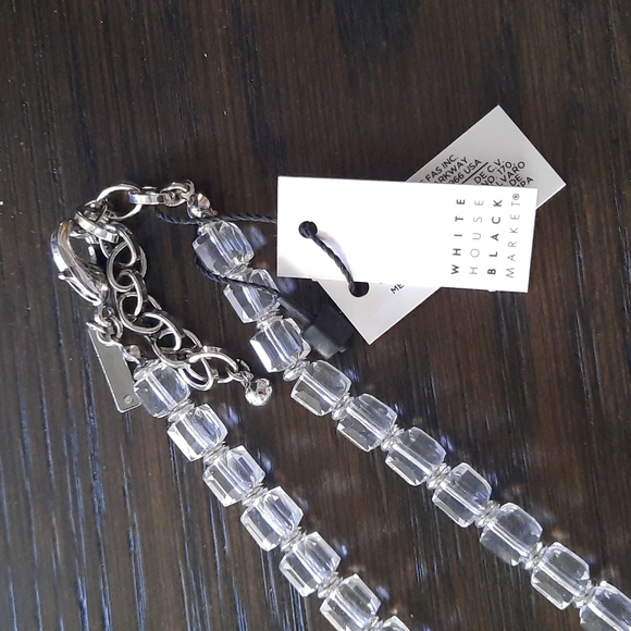 White House Black Market necklace and earrings set - Picture 3 of 4